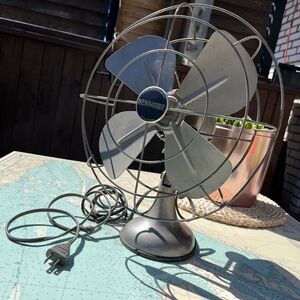 Vintage Metal Kenmore Fan *working*